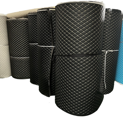 1.8m breed gedekt PVC synthetisch leer met spons en Xpe schuim voor auto mat