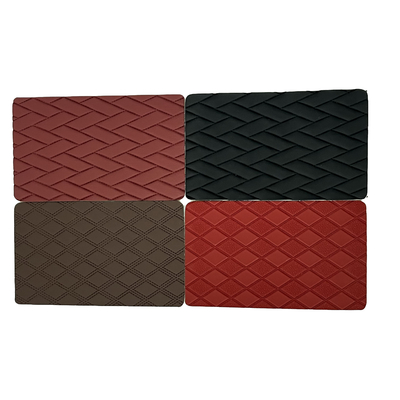Geborduurd PVC kunstmatig synthetisch leer met spons voor autostoeltjes