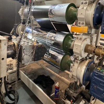 Productielijn voor de vervaardiging van een door elkaar gekoppelde schuimmachine voor de productie van IXPE-XLPE-schuimplaatrol
