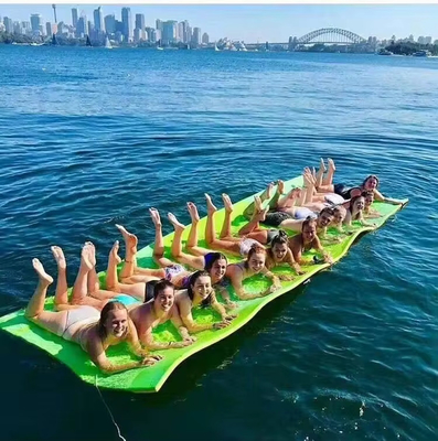 13x5 voet water zwevende mat gemakkelijk te rollen Xpe schuim zwembad matras